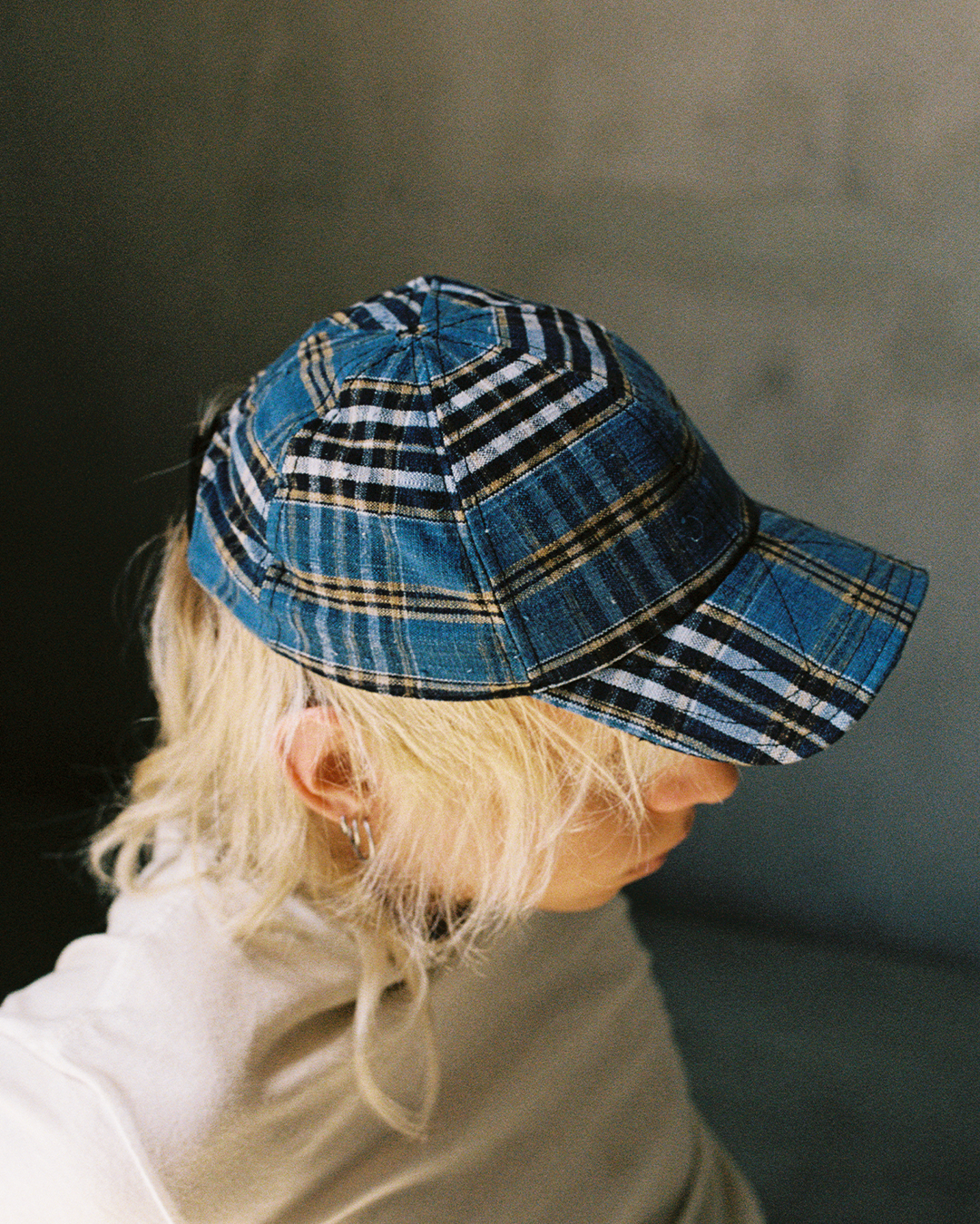 BRIM CUTTER - BLUE/GOLD/WHITE