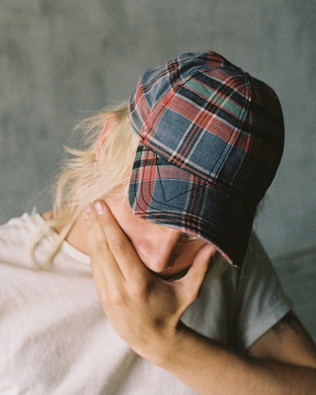 BRIM CUTTER - FADED GREY/GREEN PLAID