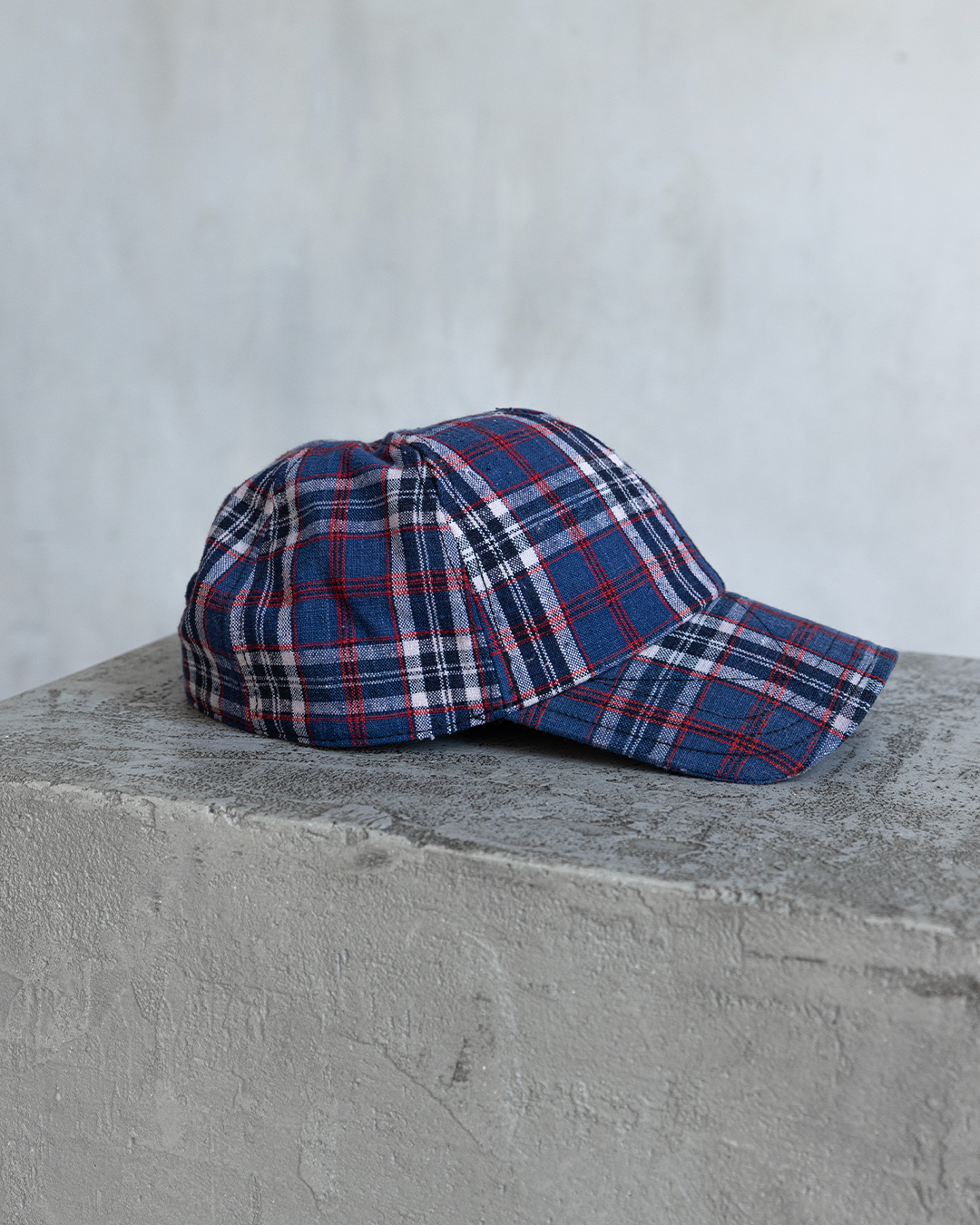 BRIM CUTTER - NAVY PLAID