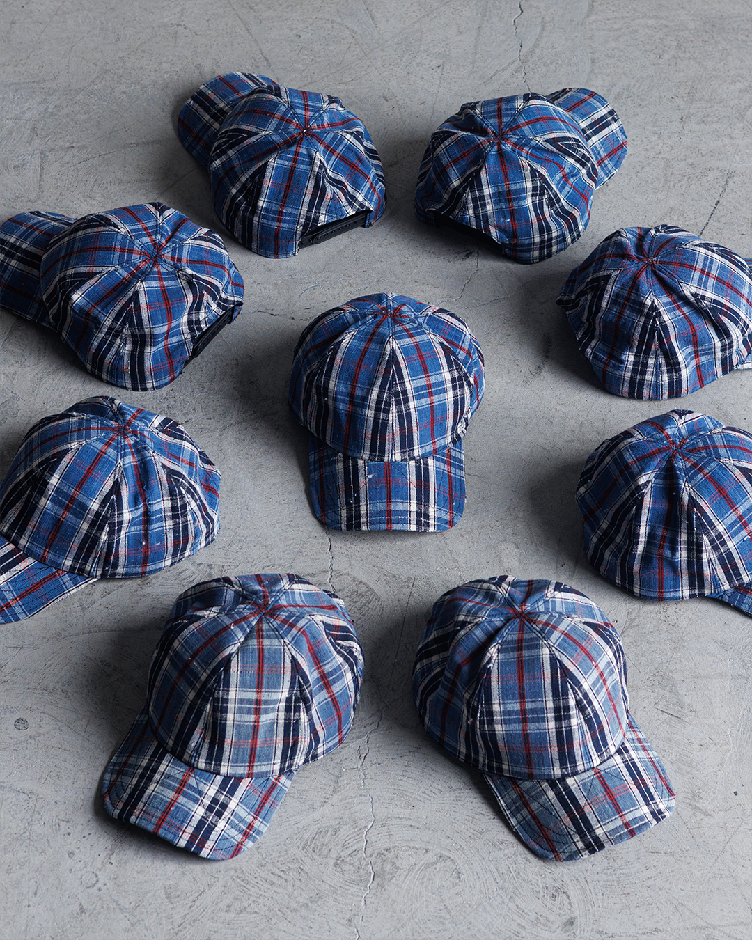 BRIM CUTTER - BLUE PLAID